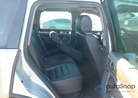 2004 Volkswagen Touareg V8 from USA, damaged, VIN WVGEM77L24D068474